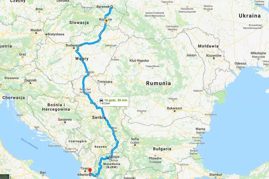 Ile godzin trwa podróż autokarem do Albanii z Polski? Szczegóły tras