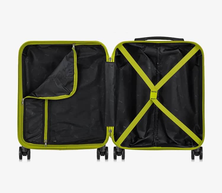 Jaką walizkę do autokaru wybrać, aby uniknąć problemów z bagażem?